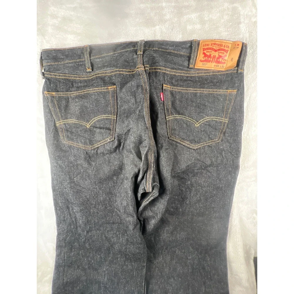 Levis 501 Original Fit Mens Dark Wash Indigo Denim Jeans W44 L32 Button Fly